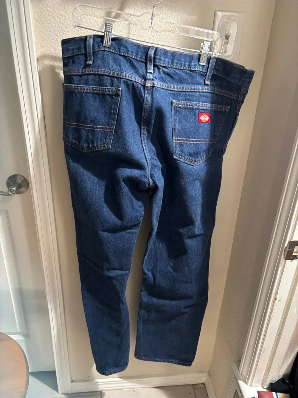 Dickies Classic Men's Dark Blue Jeans - Timeless Straight Fit 38x32